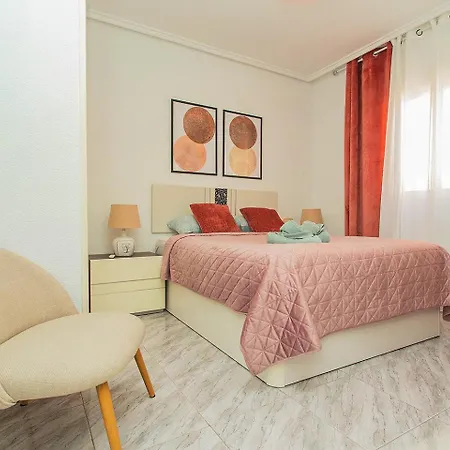 160 Lovely Alicante-holiday トレビエハ